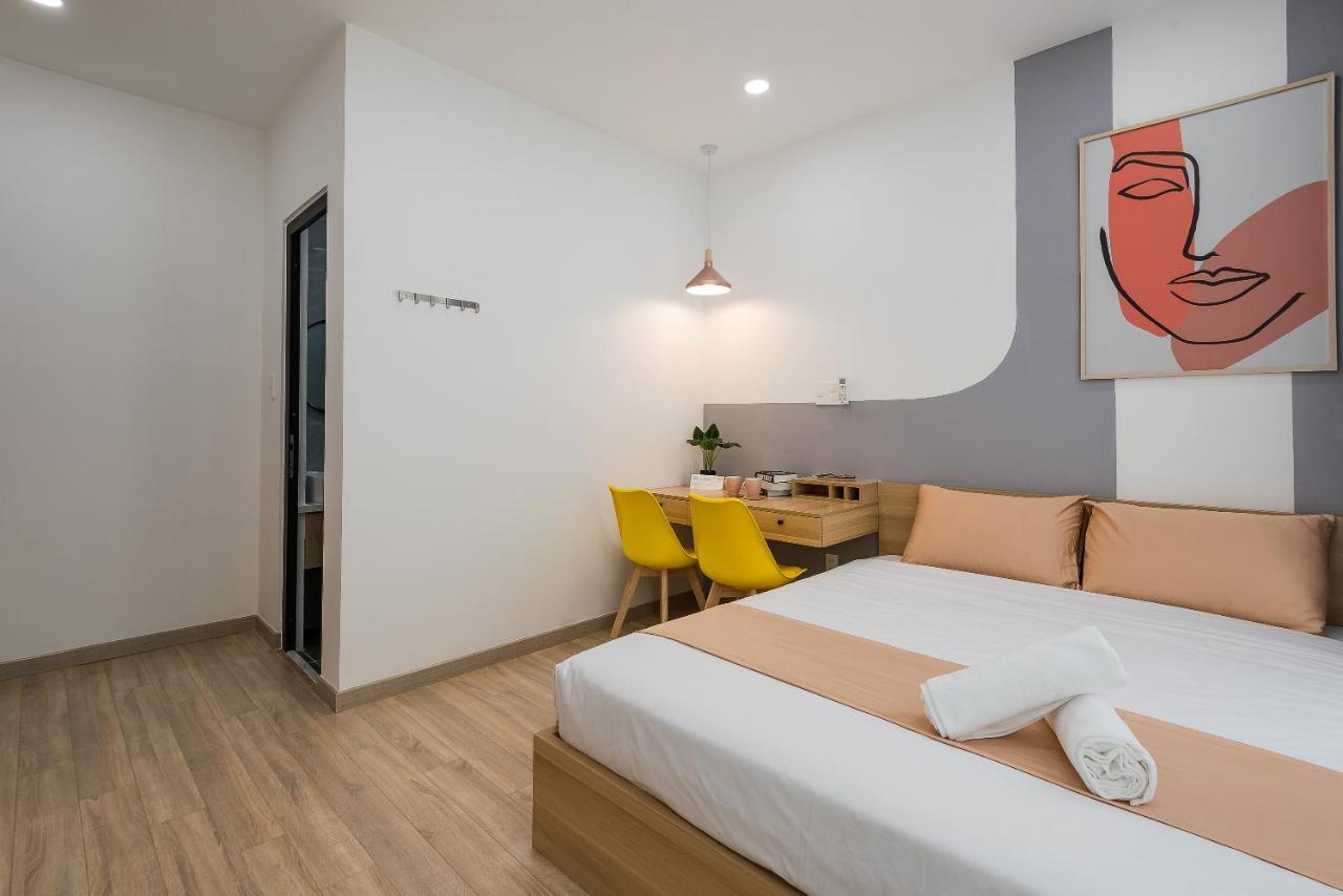 Cozrum Homes Ambera House Cidade de Ho Chi Minh Exterior foto